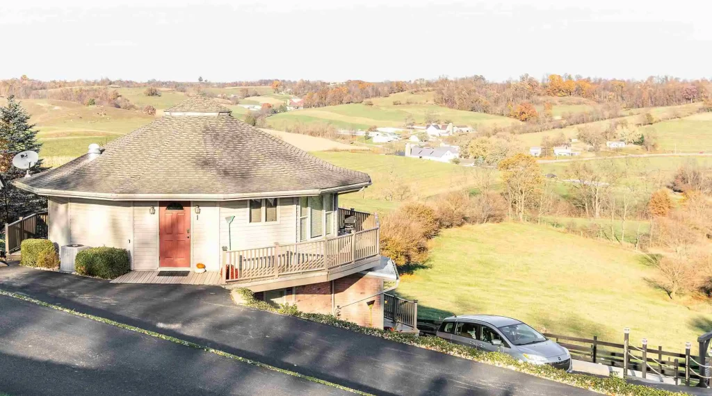 Landscape photo showing off one of Holmes with A View's properties
